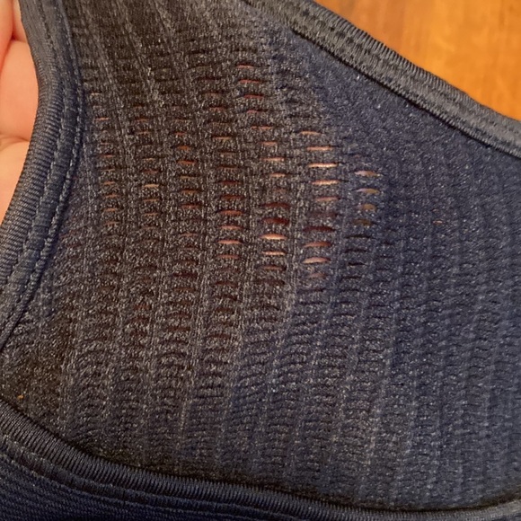 🌸NWT SOFIA VERGARA Seamless Sports Bra - size Small 4-6 - Picture 10 of 13